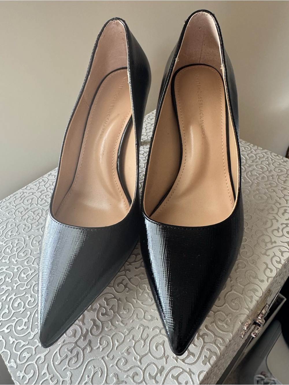 White House Black Market Patent Pointed Toe Women's Pumps